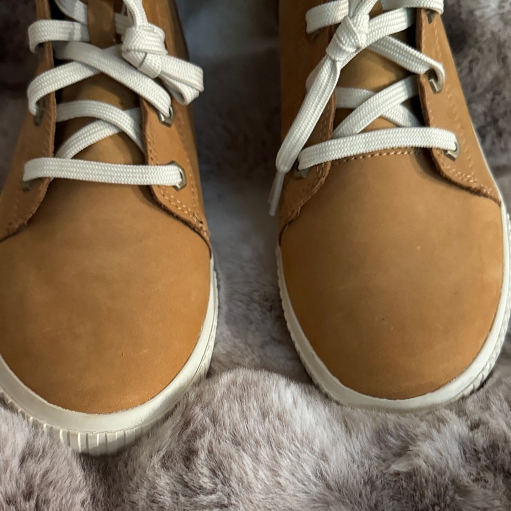 Timberland Brown High-Top Boots